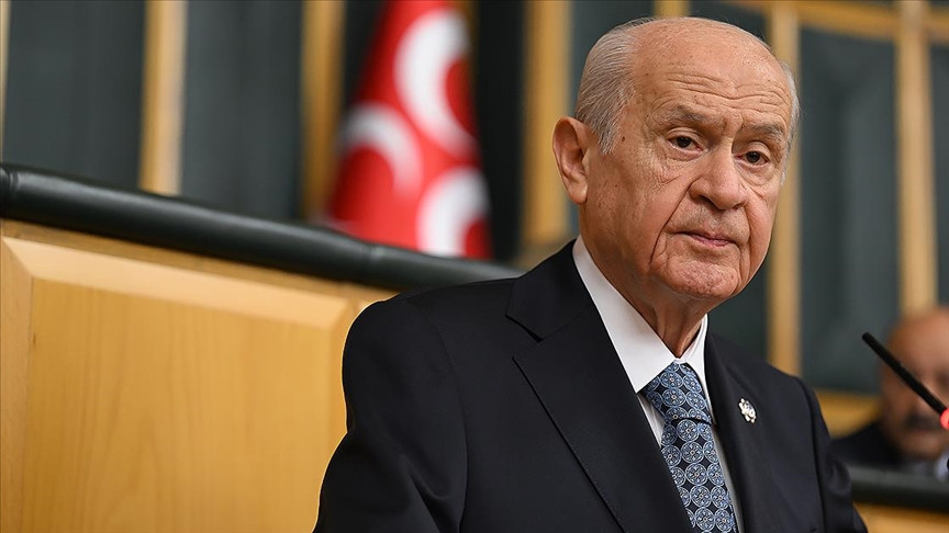 BAHÇELİ: ÖCALAN'IN TECRİTİ KALDIRILIRSA GELSİN MECLİS'TE KONUŞSUN