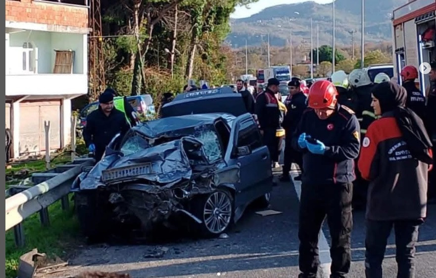 ÜNYE’DE FECİ KAZA, 3 KİŞİ HAYATINI KAYBETTİ!